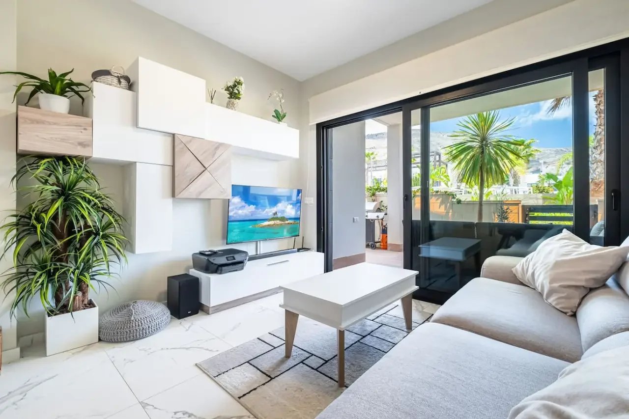 Interior of a property managed by Inmomás Holidays
