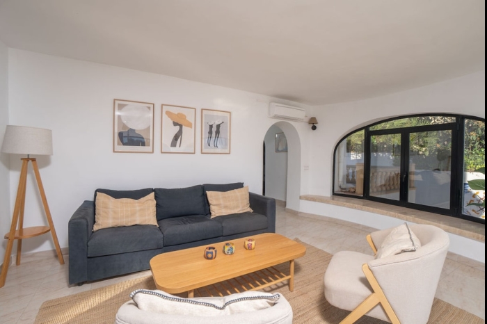 Exclusivo retiro en Jávea: Oasis Privado y piscina