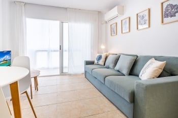 A pocos pasos de la Playa del Arenal - Moderno y recién renovado
