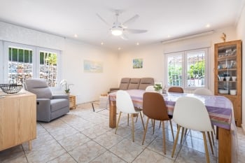 Villa Sun & Soul: Piscina Privada, Barbacoa y Jardín Mediterráneo