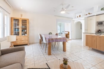 Villa Sun & Soul: Piscina Privada, Barbacoa y Jardín Mediterráneo