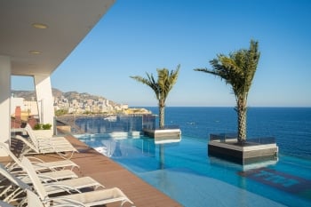 Ocean Sky Sea Benidorm · Parking · Piscina