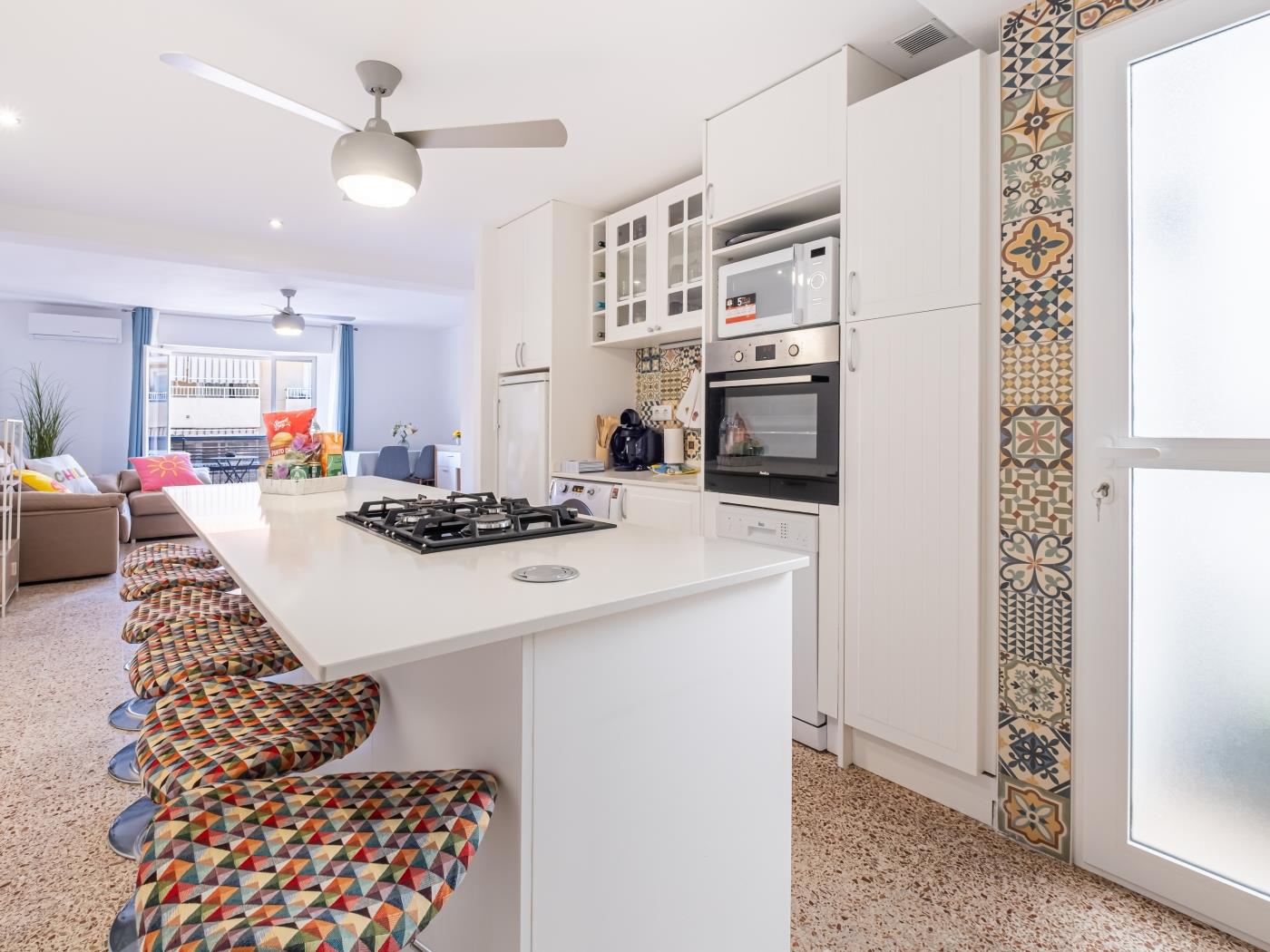 A pasos de la playa · Luminoso apartamento de 3 dormitorios en Villajoyosa