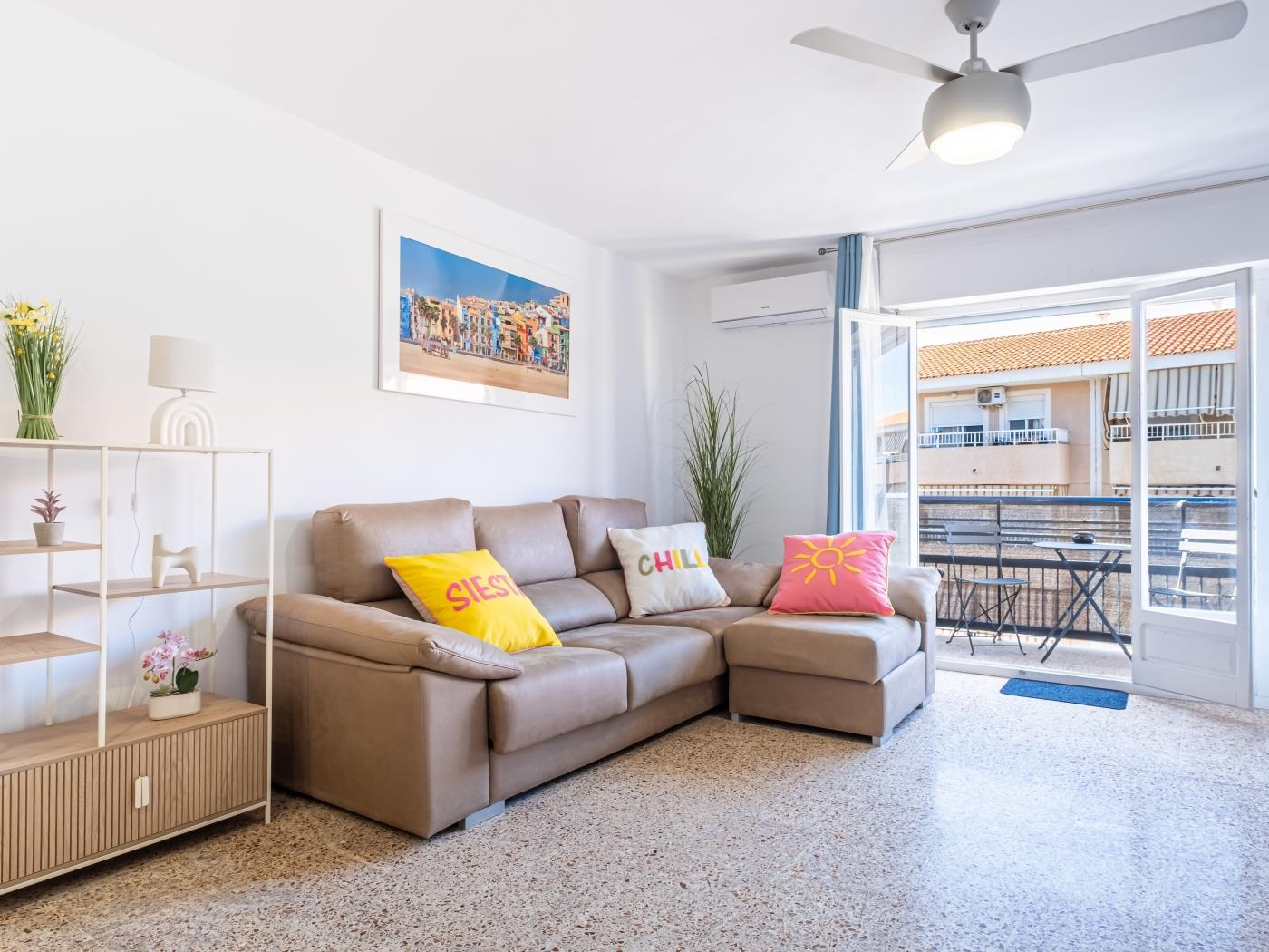 A pasos de la playa · Luminoso apartamento de 3 dormitorios en Villajoyosa