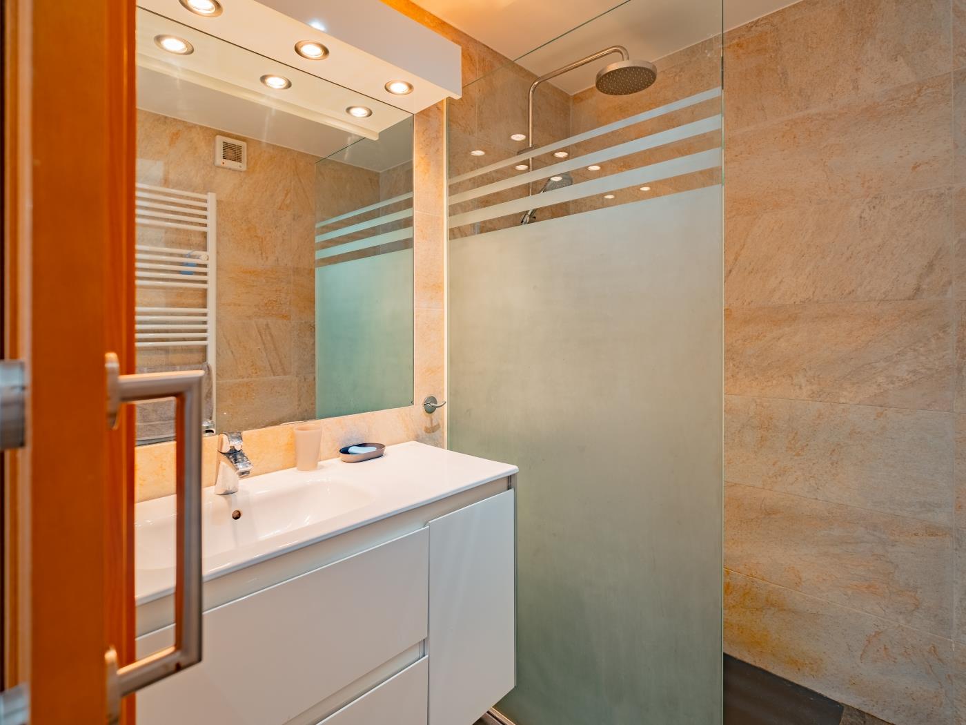 Arenal Coastal Stay · 5 Min de la playa