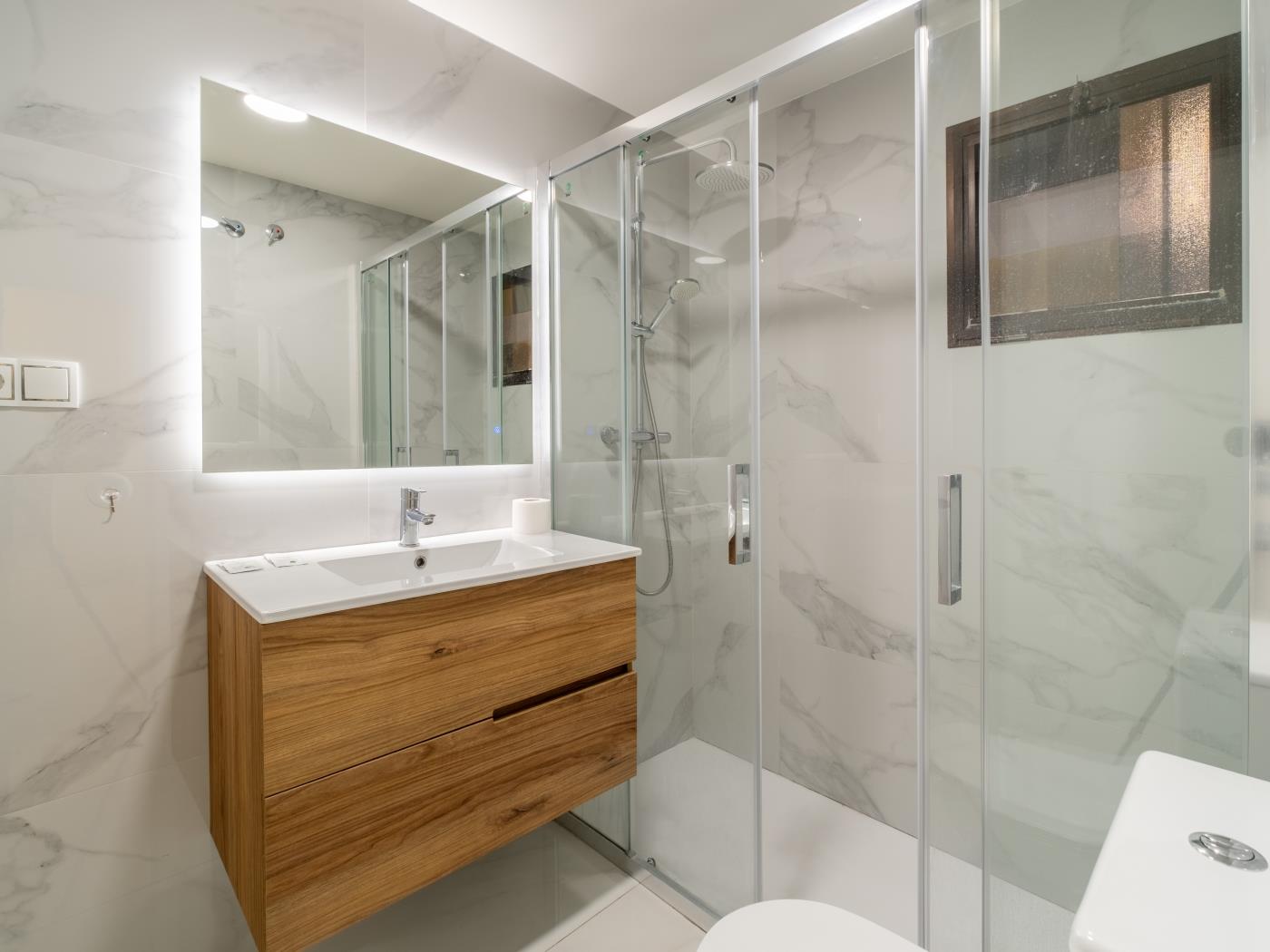 Belgica Sunset Stay · Piscina y Terraza